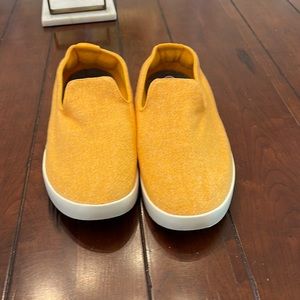 NWOT ALLBIRDS Super Comfy Wool Loungers!